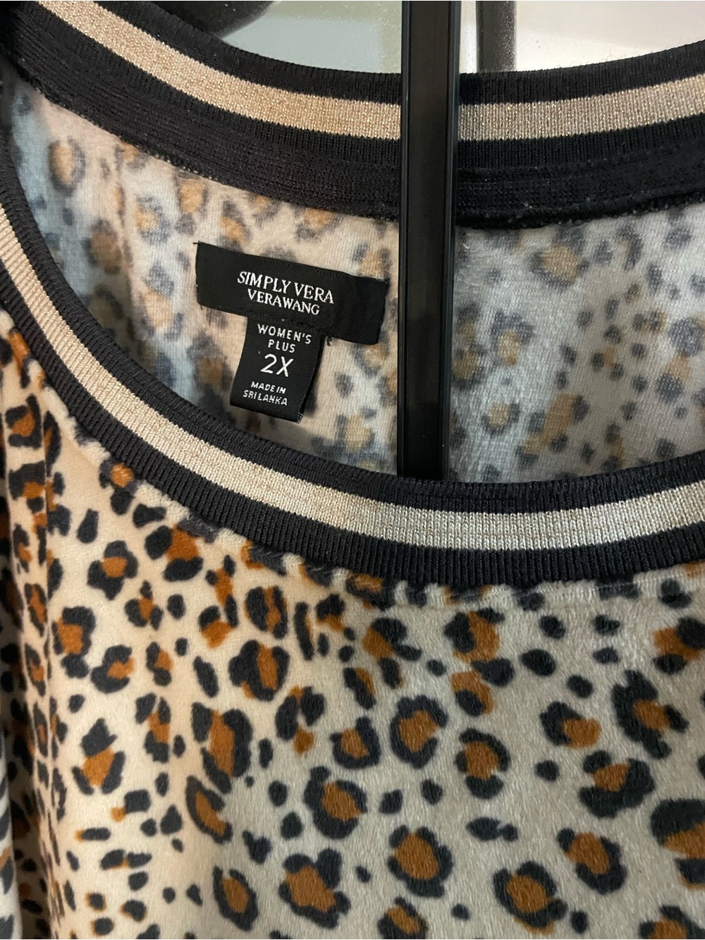 Simply Vera Vera Wang Velour Cream Leopard Print Top with Black & Gold Trim